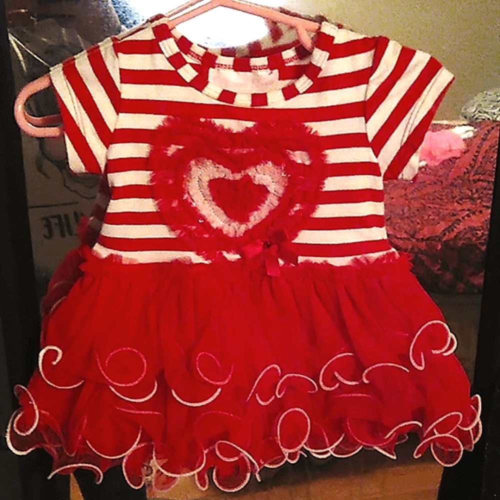 Bonnie Baby Red size 3-6m dress